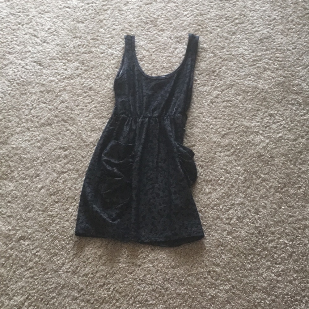 Black and gray cheetah dress